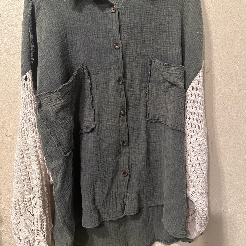 Boho Button-Down Shirt with Contrast Crochet Sleeves - Sage & Cream